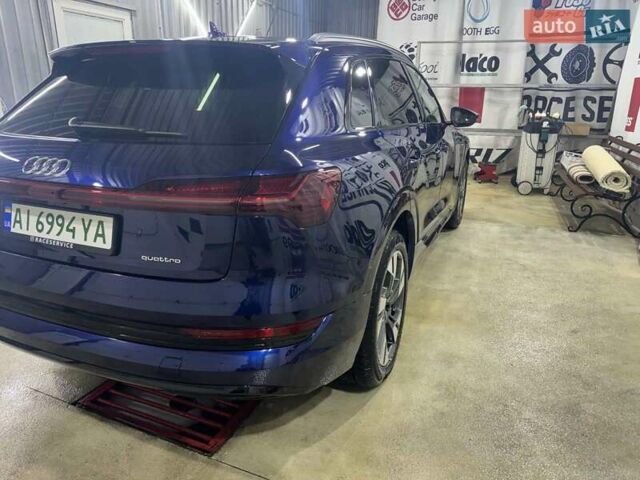 Синій Ауді E-Tron, об'ємом двигуна 0 л та пробігом 37 тис. км за 38800 $, фото 1 на Automoto.ua