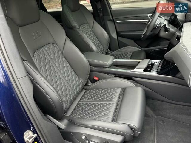 Синій Ауді E-Tron, об'ємом двигуна 0 л та пробігом 60 тис. км за 47800 $, фото 30 на Automoto.ua