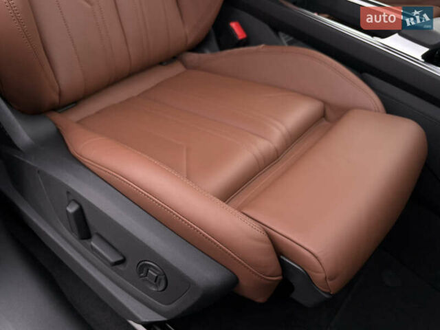 Синий Ауди E-Tron, объемом двигателя 0 л и пробегом 99 тыс. км за 39500 $, фото 58 на Automoto.ua