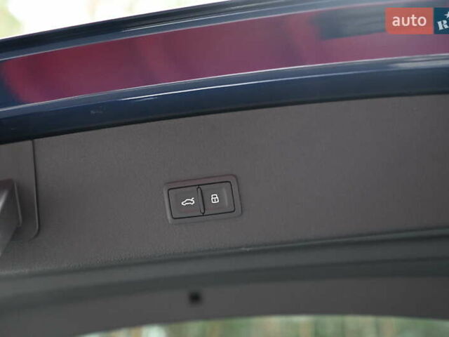 Синий Ауди E-Tron, объемом двигателя 0 л и пробегом 17 тыс. км за 50190 $, фото 18 на Automoto.ua