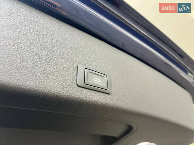 Синий Ауди E-Tron, объемом двигателя 0 л и пробегом 27 тыс. км за 42500 $, фото 28 на Automoto.ua