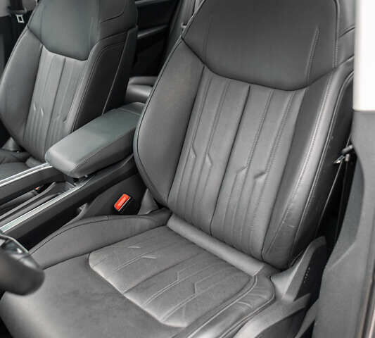 Синий Ауди E-Tron, объемом двигателя 0 л и пробегом 85 тыс. км за 37990 $, фото 23 на Automoto.ua