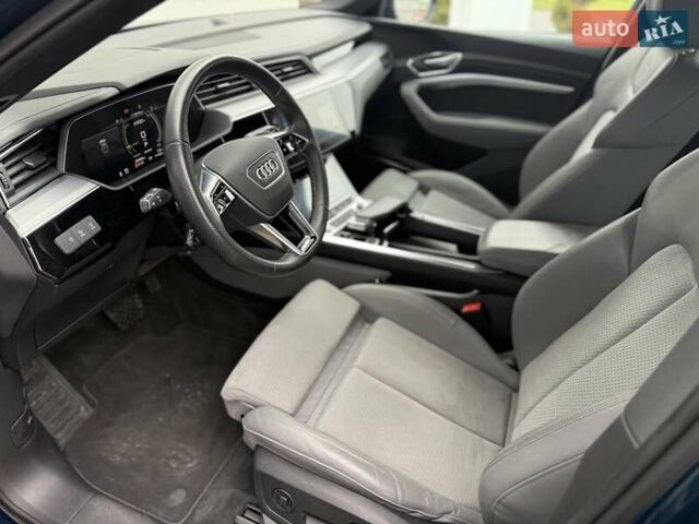 Синій Ауді E-Tron, об'ємом двигуна 0 л та пробігом 50 тис. км за 37900 $, фото 48 на Automoto.ua