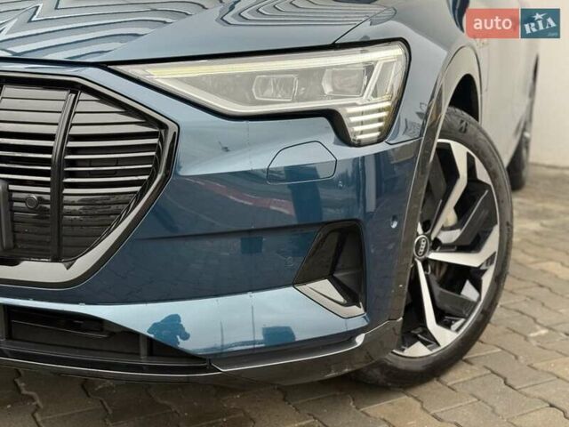 Синій Ауді E-Tron, об'ємом двигуна 0 л та пробігом 50 тис. км за 37900 $, фото 14 на Automoto.ua