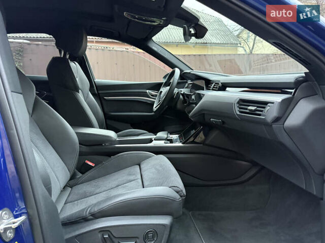 Синій Ауді E-Tron, об'ємом двигуна 0 л та пробігом 38 тис. км за 56900 $, фото 14 на Automoto.ua