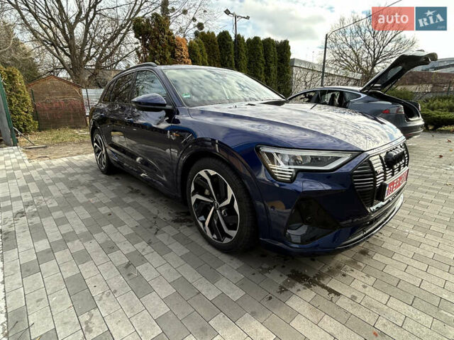 Синий Ауди E-Tron, объемом двигателя 0 л и пробегом 16 тыс. км за 41908 $, фото 4 на Automoto.ua