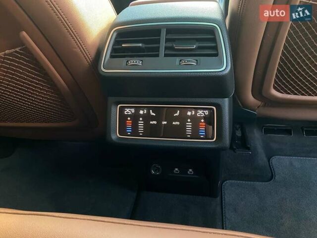 Синий Ауди E-Tron, объемом двигателя 0 л и пробегом 55 тыс. км за 35900 $, фото 22 на Automoto.ua