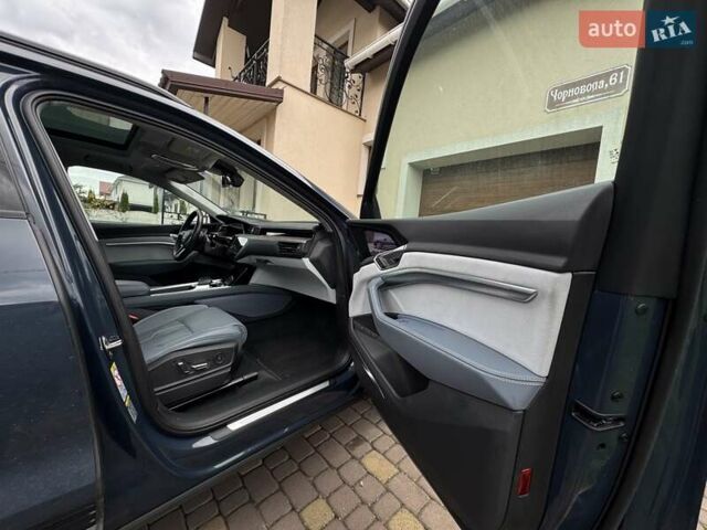 Синий Ауди E-Tron, объемом двигателя 0 л и пробегом 38 тыс. км за 44900 $, фото 23 на Automoto.ua