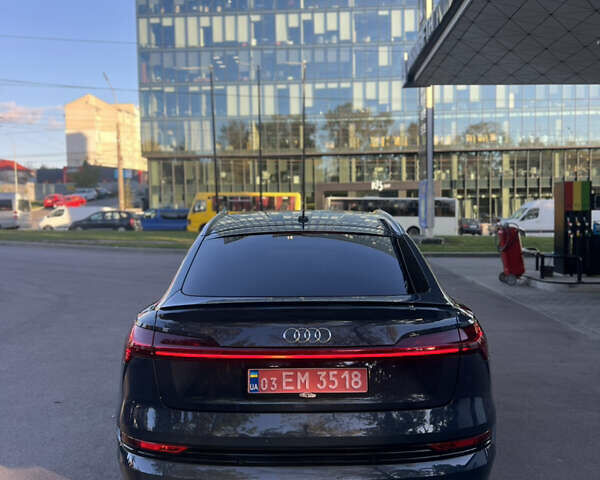 Синий Ауди E-Tron, объемом двигателя 0 л и пробегом 50 тыс. км за 45000 $, фото 26 на Automoto.ua