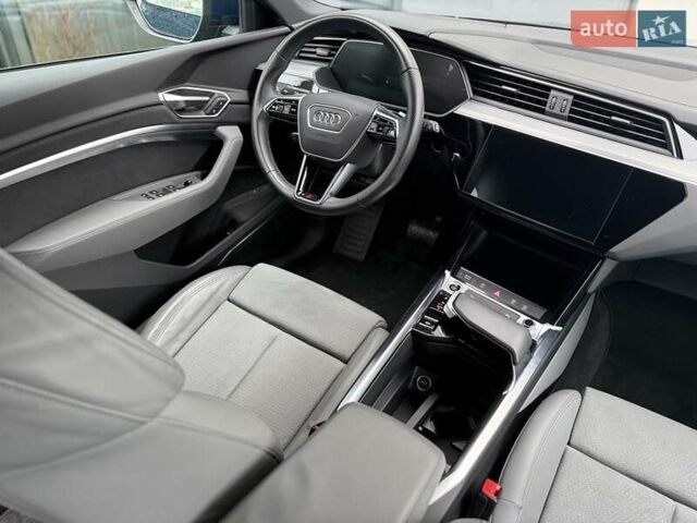 Синій Ауді E-Tron, об'ємом двигуна 0 л та пробігом 50 тис. км за 37900 $, фото 51 на Automoto.ua