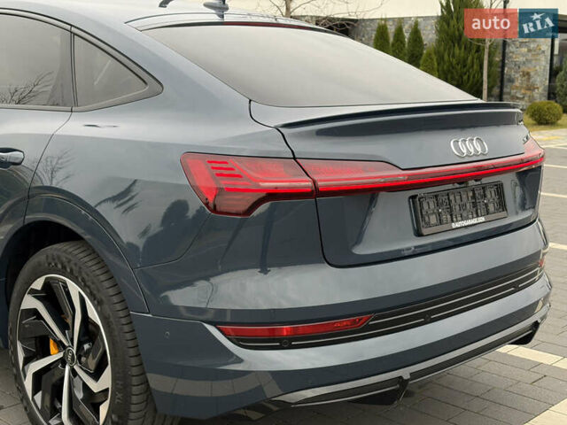 Синий Ауди E-Tron, объемом двигателя 0 л и пробегом 99 тыс. км за 39500 $, фото 17 на Automoto.ua
