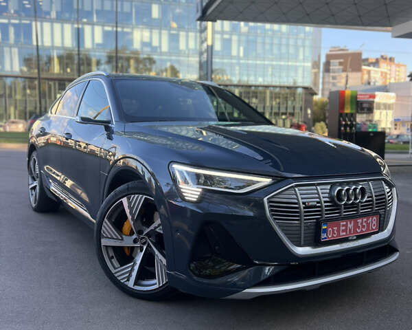 Синий Ауди E-Tron, объемом двигателя 0 л и пробегом 50 тыс. км за 45000 $, фото 3 на Automoto.ua
