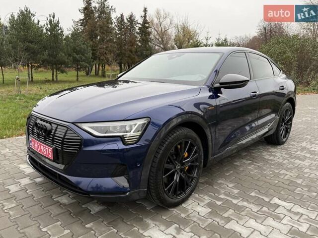 Синій Ауді E-Tron, об'ємом двигуна 0 л та пробігом 60 тис. км за 47800 $, фото 2 на Automoto.ua