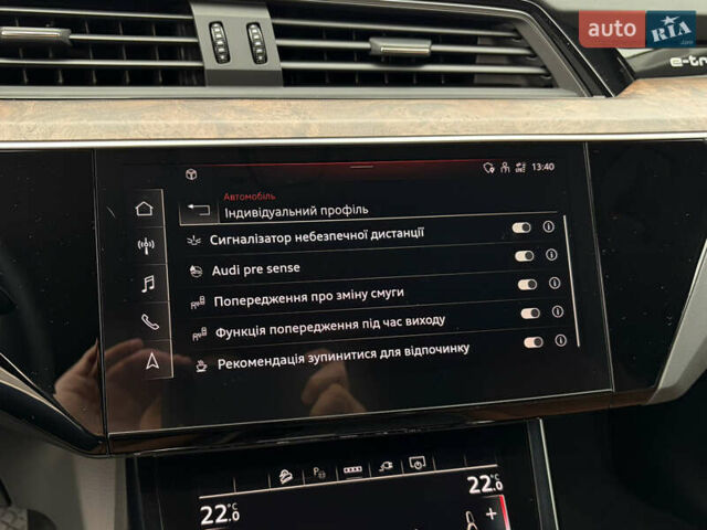 Синий Ауди E-Tron, объемом двигателя 0 л и пробегом 99 тыс. км за 39500 $, фото 41 на Automoto.ua
