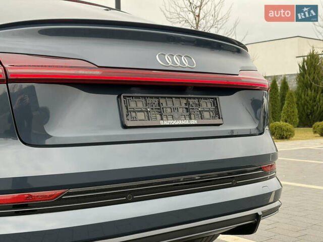 Синий Ауди E-Tron, объемом двигателя 0 л и пробегом 99 тыс. км за 39500 $, фото 18 на Automoto.ua