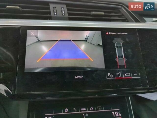 Синий Ауди E-Tron, объемом двигателя 0 л и пробегом 108 тыс. км за 32900 $, фото 9 на Automoto.ua