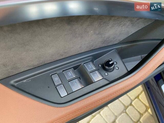 Синий Ауди E-Tron, объемом двигателя 0 л и пробегом 55 тыс. км за 34400 $, фото 11 на Automoto.ua