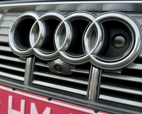 Синий Ауди E-Tron, объемом двигателя 0 л и пробегом 112 тыс. км за 36900 $, фото 34 на Automoto.ua