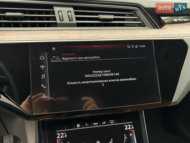 Синий Ауди E-Tron, объемом двигателя 0 л и пробегом 99 тыс. км за 39500 $, фото 43 на Automoto.ua