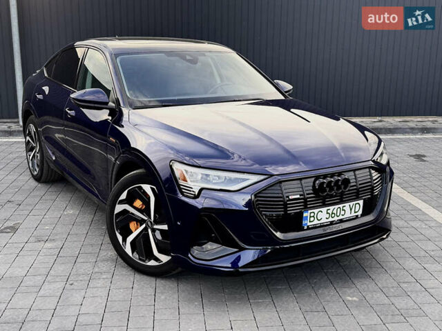 Синий Ауди E-Tron, объемом двигателя 0 л и пробегом 52 тыс. км за 41550 $, фото 22 на Automoto.ua