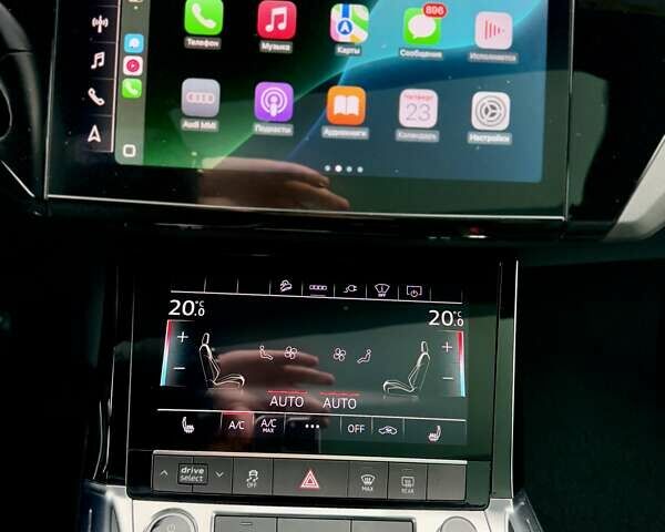 Синий Ауди E-Tron, объемом двигателя 0 л и пробегом 112 тыс. км за 36900 $, фото 86 на Automoto.ua