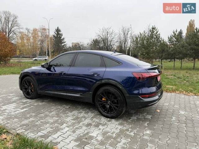 Синій Ауді E-Tron, об'ємом двигуна 0 л та пробігом 60 тис. км за 47800 $, фото 5 на Automoto.ua