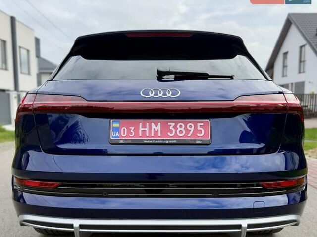 Синий Ауди E-Tron, объемом двигателя 0 л и пробегом 112 тыс. км за 36900 $, фото 3 на Automoto.ua