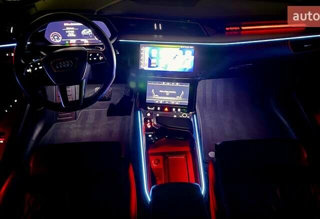 Синій Ауді E-Tron, об'ємом двигуна 0 л та пробігом 64 тис. км за 41900 $, фото 34 на Automoto.ua