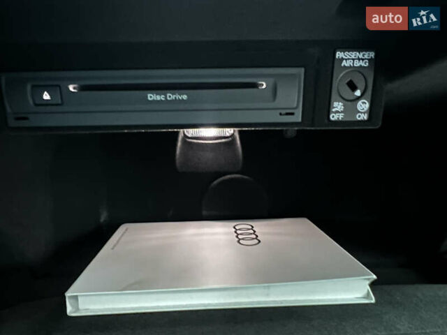 Синий Ауди E-Tron, объемом двигателя 0 л и пробегом 50 тыс. км за 45000 $, фото 39 на Automoto.ua