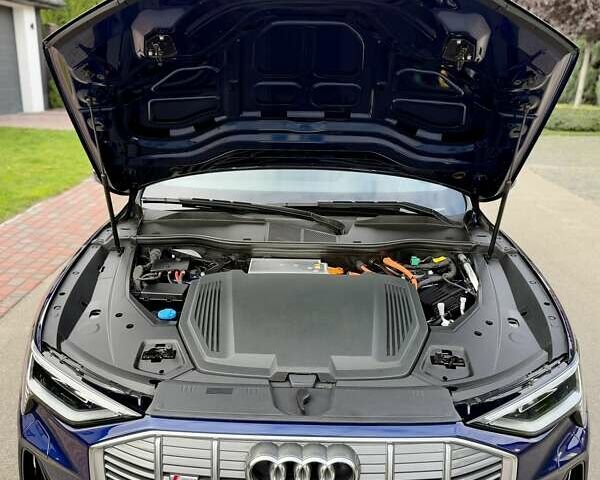 Синий Ауди E-Tron, объемом двигателя 0 л и пробегом 112 тыс. км за 36900 $, фото 53 на Automoto.ua