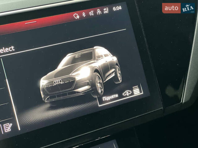 Синий Ауди E-Tron, объемом двигателя 0 л и пробегом 27 тыс. км за 42500 $, фото 48 на Automoto.ua