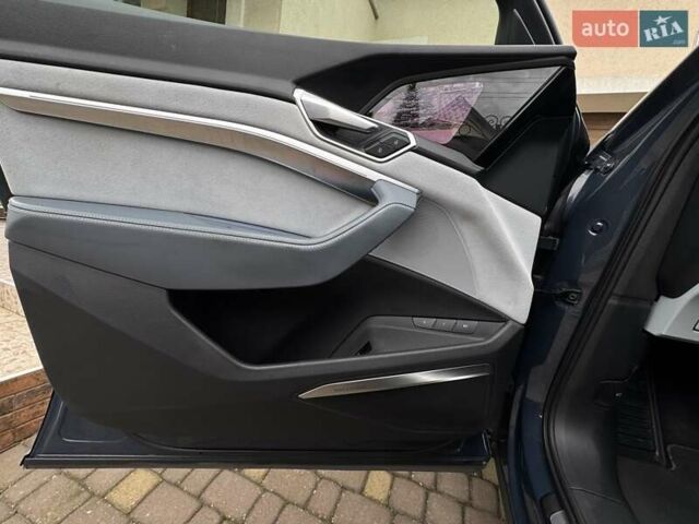 Синий Ауди E-Tron, объемом двигателя 0 л и пробегом 38 тыс. км за 44900 $, фото 27 на Automoto.ua