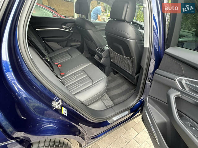 Синий Ауди E-Tron, объемом двигателя 0 л и пробегом 16 тыс. км за 41908 $, фото 10 на Automoto.ua