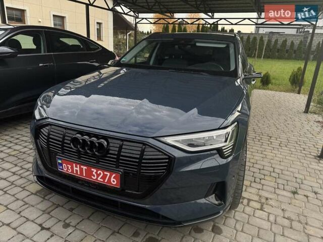 Синий Ауди E-Tron, объемом двигателя 0 л и пробегом 38 тыс. км за 44900 $, фото 6 на Automoto.ua