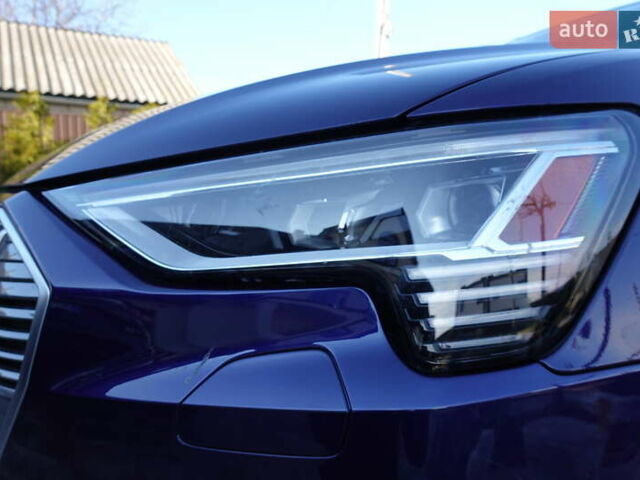 Синий Ауди E-Tron, объемом двигателя 0 л и пробегом 18 тыс. км за 36999 $, фото 6 на Automoto.ua
