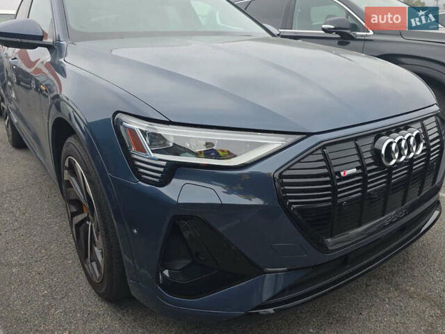 Синій Ауді E-Tron, об'ємом двигуна 0 л та пробігом 19 тис. км за 37999 $, фото 1 на Automoto.ua