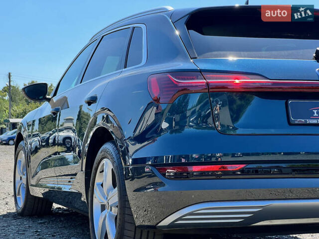 Синій Ауді E-Tron, об'ємом двигуна 0 л та пробігом 31 тис. км за 41870 $, фото 10 на Automoto.ua