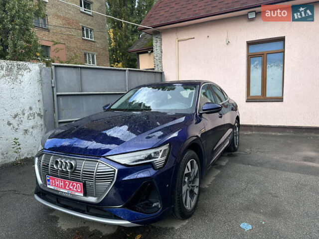 Синий Ауди E-Tron, объемом двигателя 0 л и пробегом 27 тыс. км за 49900 $, фото 5 на Automoto.ua