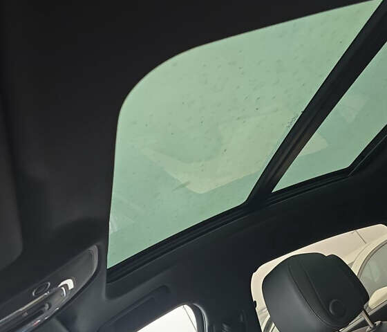 Синій Ауді E-Tron, об'ємом двигуна 0 л та пробігом 19 тис. км за 37999 $, фото 7 на Automoto.ua