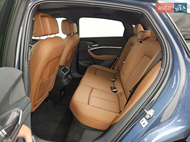 Синий Ауди E-Tron, объемом двигателя 0 л и пробегом 7 тыс. км за 25000 $, фото 12 на Automoto.ua
