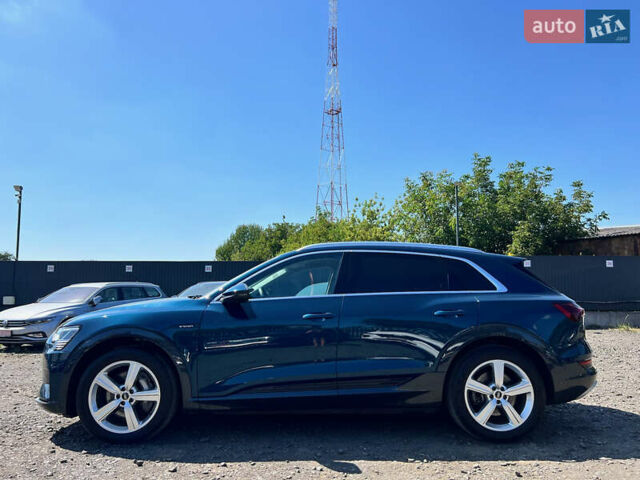 Синій Ауді E-Tron, об'ємом двигуна 0 л та пробігом 31 тис. км за 41870 $, фото 3 на Automoto.ua