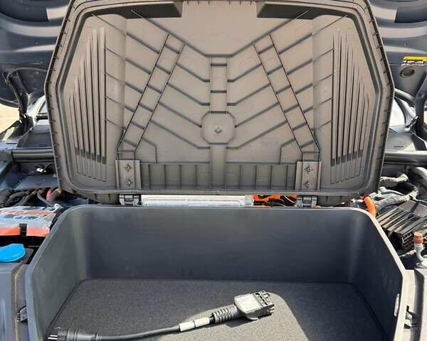Синий Ауди E-Tron, объемом двигателя 0 л и пробегом 14 тыс. км за 61900 $, фото 22 на Automoto.ua