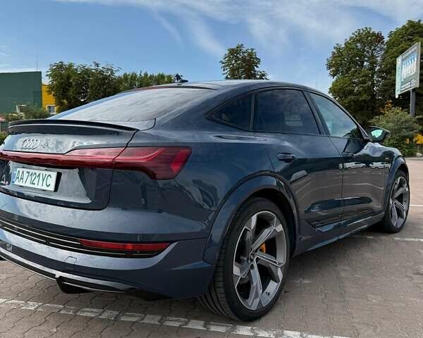 Синий Ауди E-Tron, объемом двигателя 0 л и пробегом 14 тыс. км за 61900 $, фото 3 на Automoto.ua