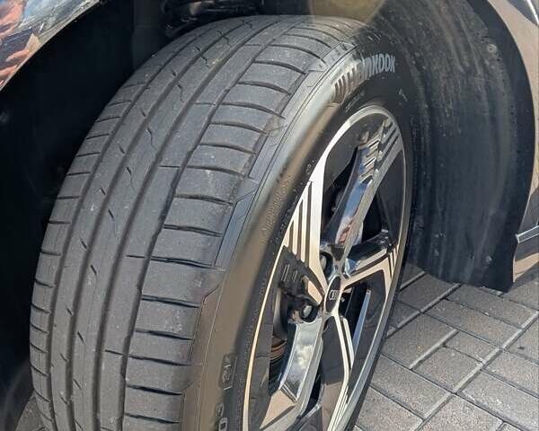 Синий Ауди E-Tron, объемом двигателя 0 л и пробегом 10 тыс. км за 30500 $, фото 16 на Automoto.ua