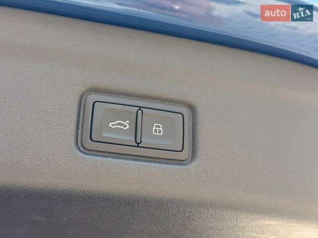 Ауди E-Tron 2024 в Хмельницком на Automoto.ua Синий Ауди E-Tron, объемом двигателя 0 л и пробегом 8 тыс. км за 77777 $, фото 49 на Automoto.ua