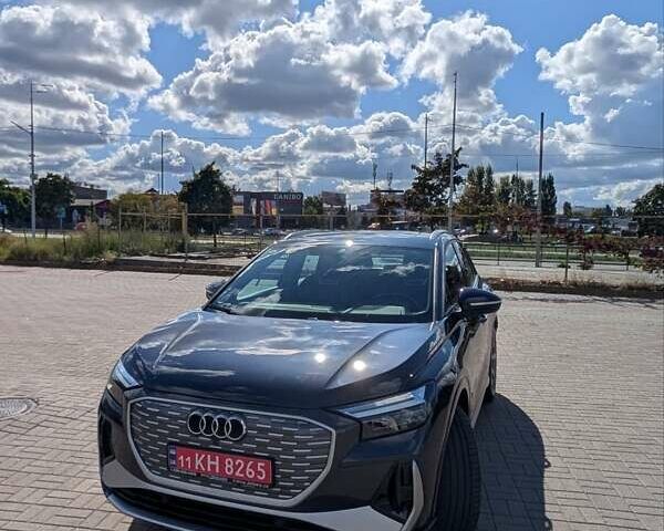 Синий Ауди E-Tron, объемом двигателя 0 л и пробегом 10 тыс. км за 30500 $, фото 2 на Automoto.ua