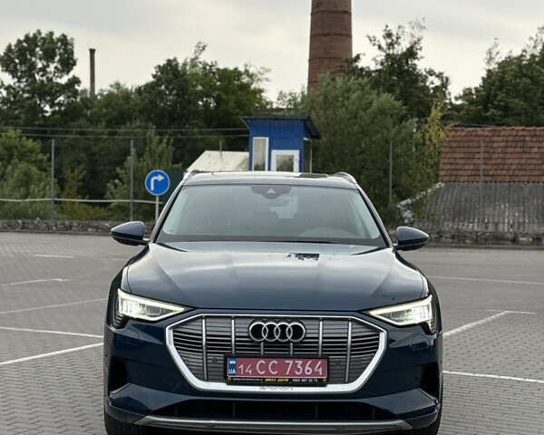 Зеленый Ауди E-Tron, объемом двигателя 0 л и пробегом 140 тыс. км за 21950 $, фото 13 на Automoto.ua