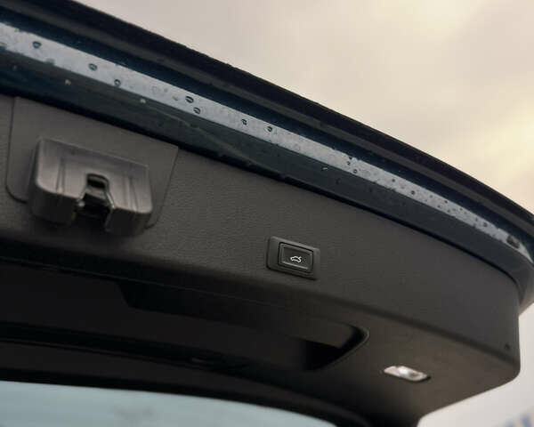 Зелений Ауді E-Tron, об'ємом двигуна 0 л та пробігом 139 тис. км за 21950 $, фото 22 на Automoto.ua