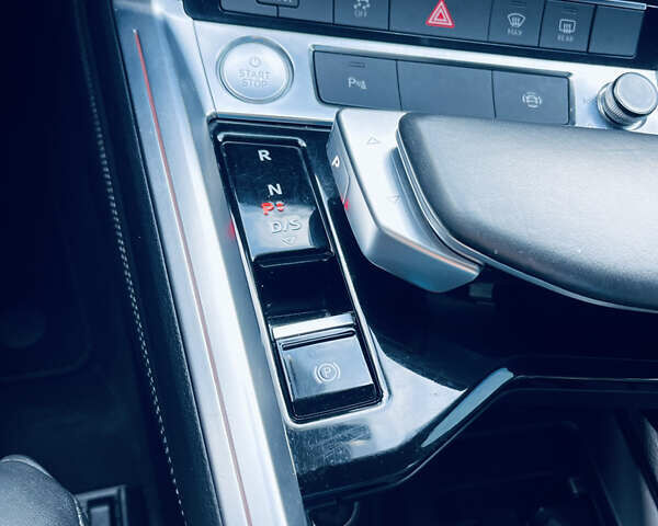 Ауди E-Tron 2019 в Бродах на Automoto.ua Зеленый Ауди E-Tron, объемом двигателя 0 л и пробегом 122 тыс. км за 28129 $, фото 34 на Automoto.ua