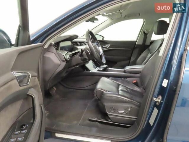 Зеленый Ауди E-Tron, объемом двигателя 0 л и пробегом 108 тыс. км за 23721 $, фото 2 на Automoto.ua